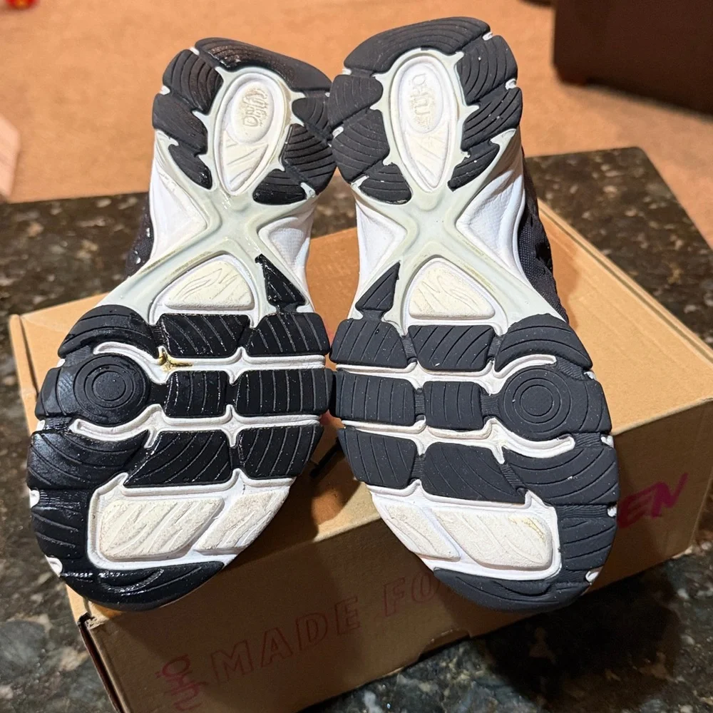 Ryka Black and White Athletic Shoes - Picture 6 of 6